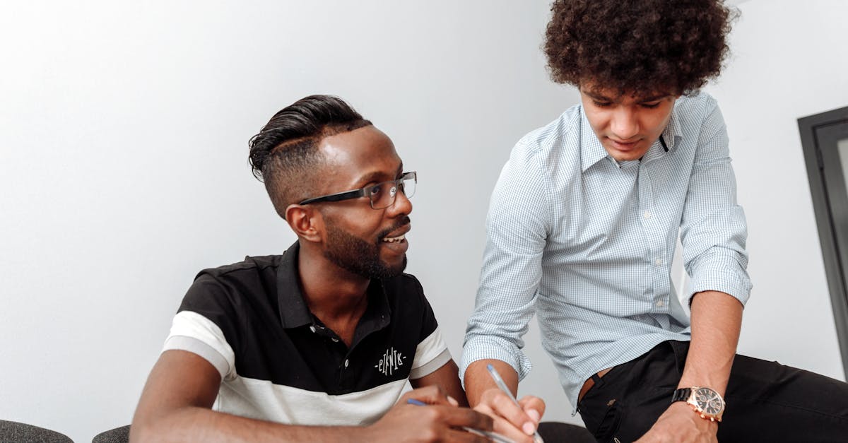 天启ip实名账号:流量卡在企业应用中的优点和局限性