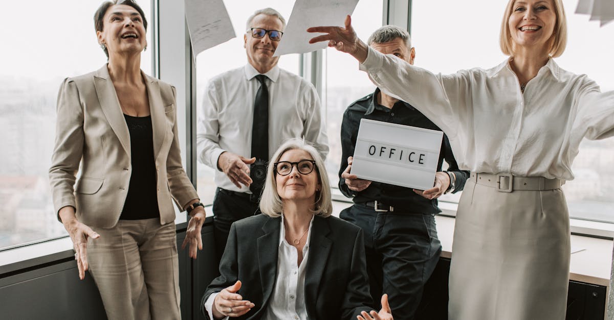 V粉卡实名账号：vr风暴app详情下载教程