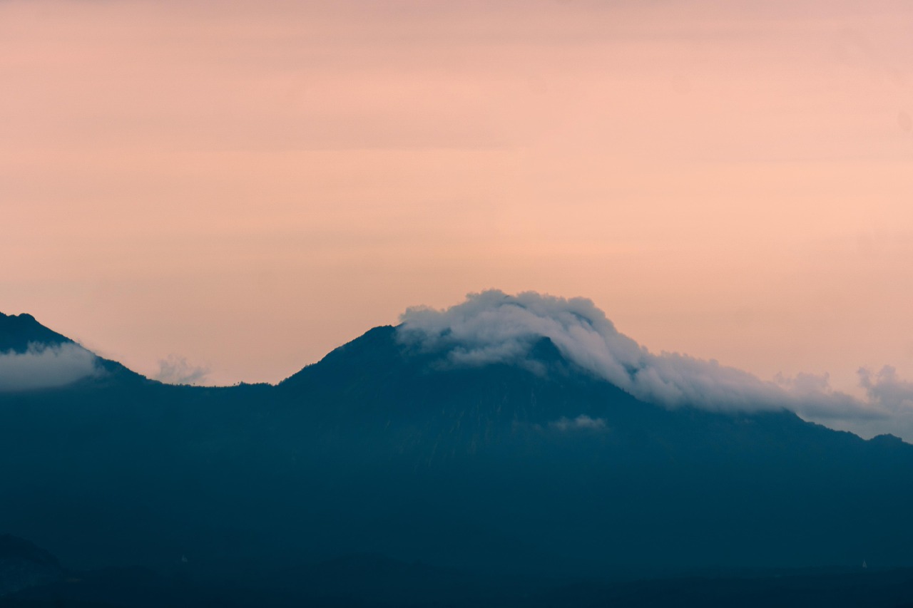 买微信号：云顶之弈账号澳服注册官网