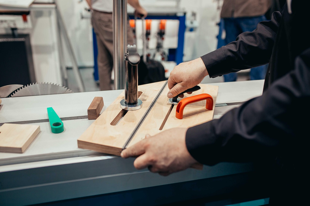 租微信号：面条漫画app详情下载教程