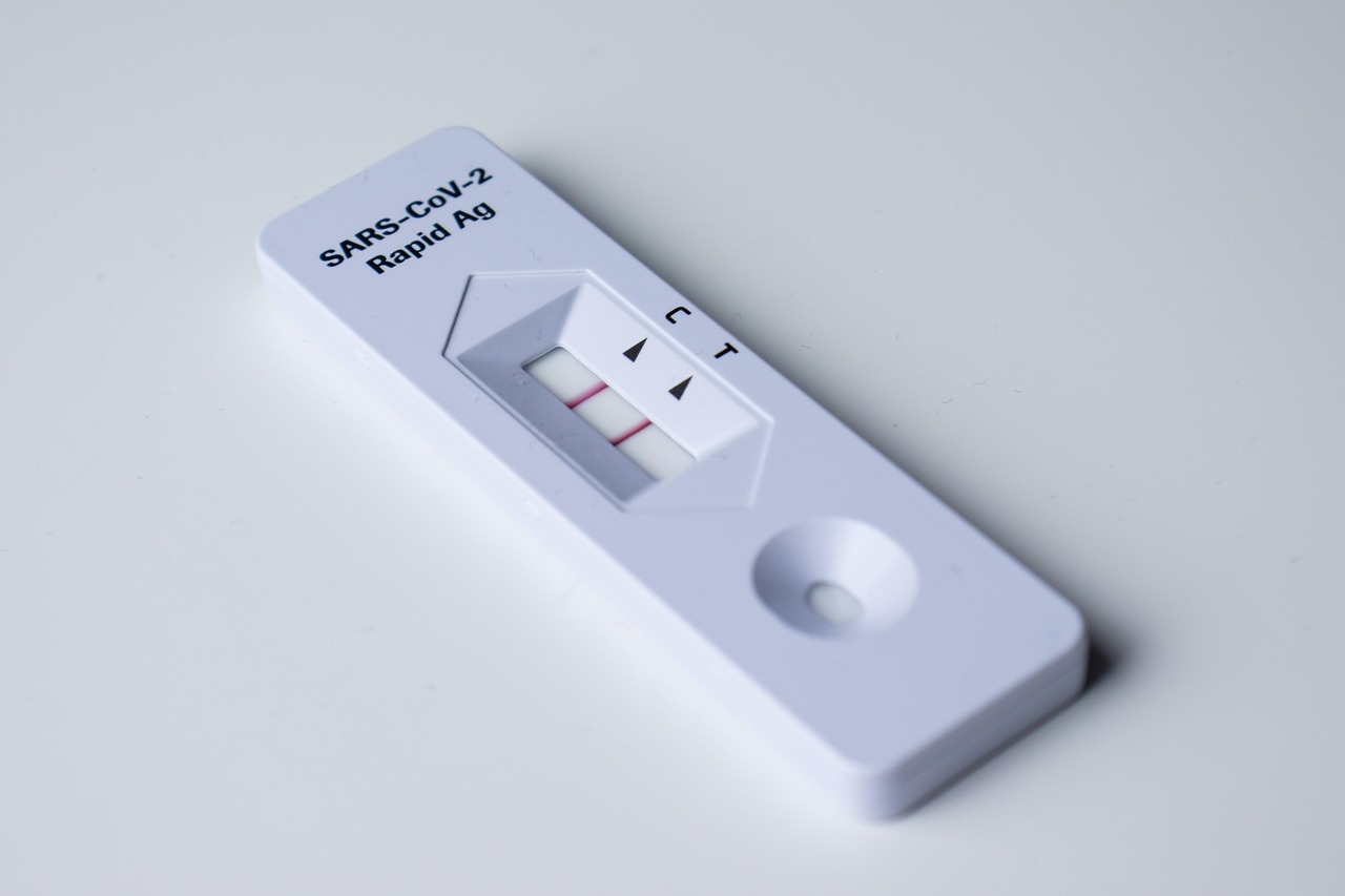 各样老微信买卖：app试用平台代理